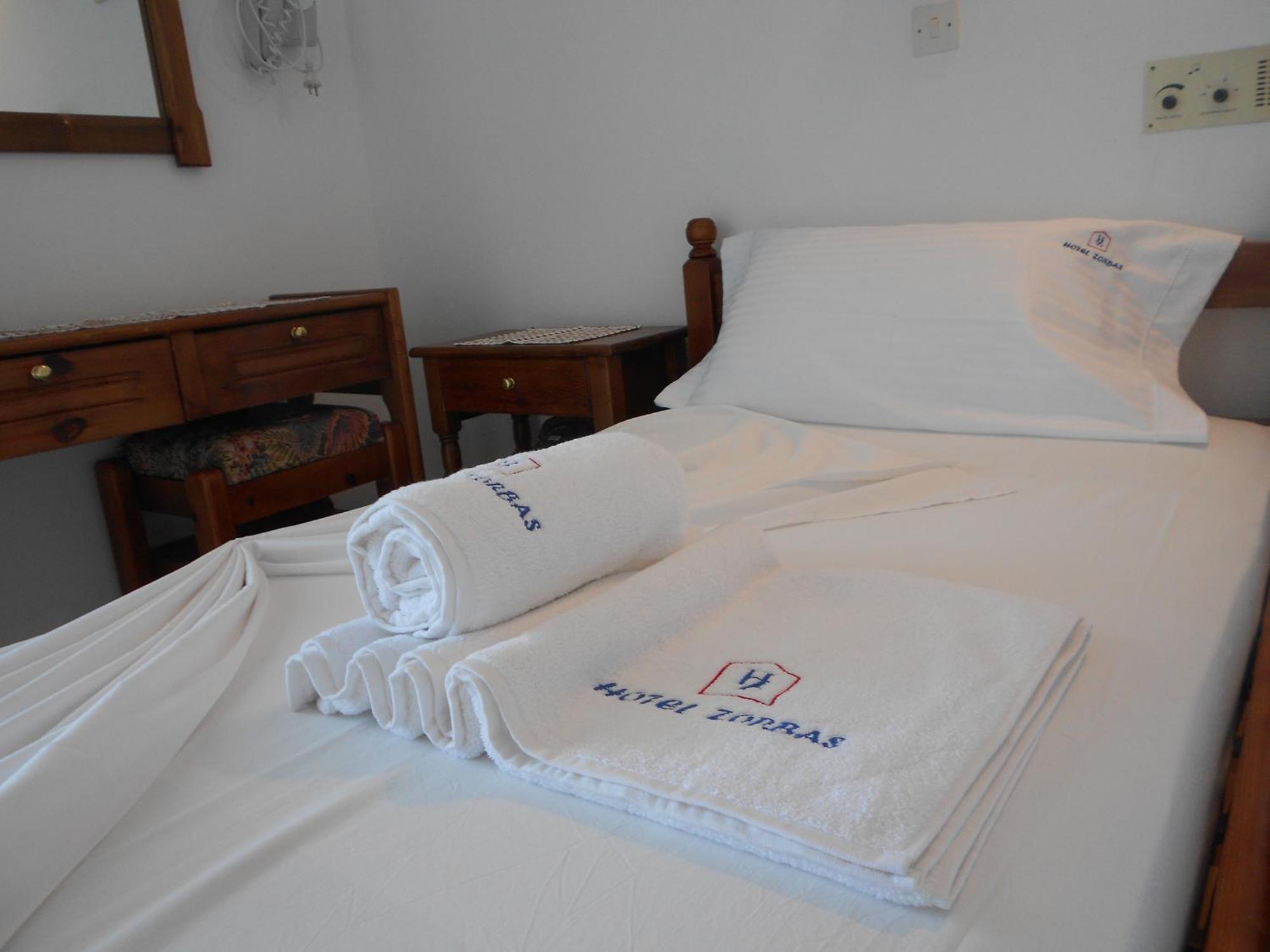 Zorbas Hotel Pythagóreion Værelse billede